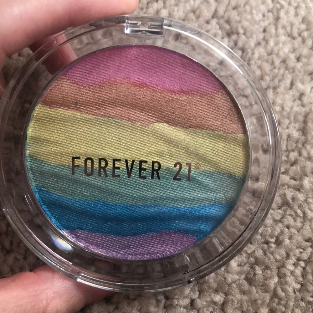 Forever 21 rainbow highlighter